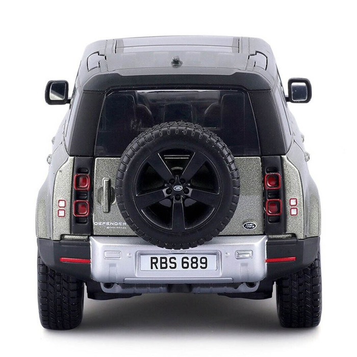 BURAGO 1/24 2022 LAND ROVER DEFENDER 110